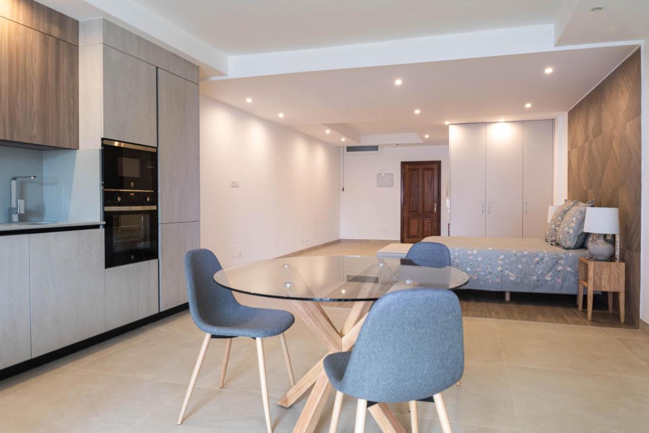 Rooms & Suites Loft 2F Deluxe Edition Arrecife Arrecife (Lanzarote) Exterior foto